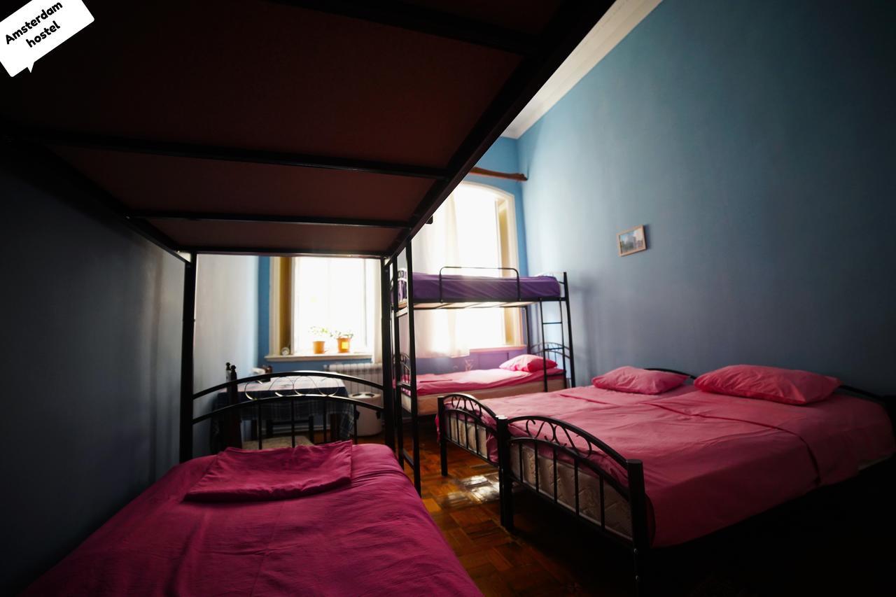 Amsterdam Hostel Baku Ngoại thất bức ảnh