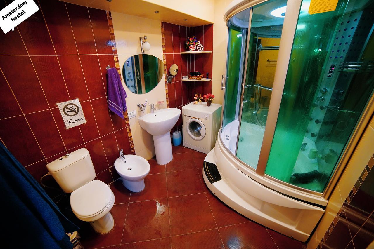 Amsterdam Hostel Baku Ngoại thất bức ảnh