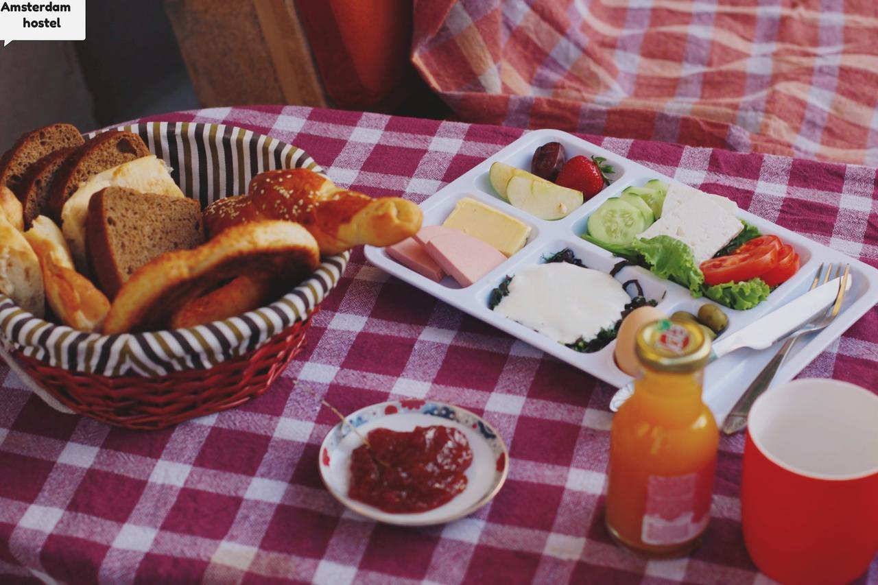 Amsterdam Hostel Baku Ngoại thất bức ảnh