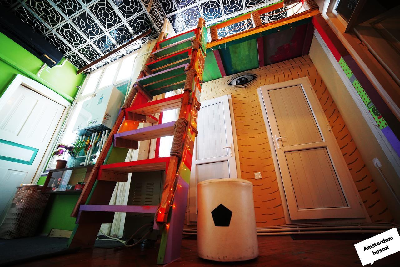 Amsterdam Hostel Baku Ngoại thất bức ảnh
