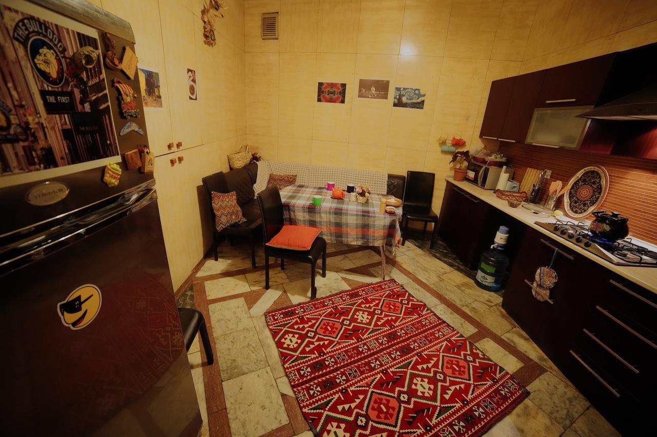Amsterdam Hostel Baku Ngoại thất bức ảnh